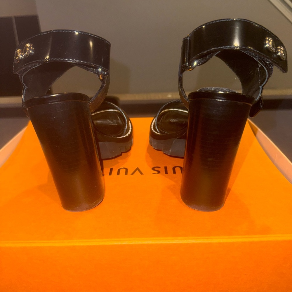 Louis Vuitton Star Trail Sandal 38.5 - Picture 5 of 8